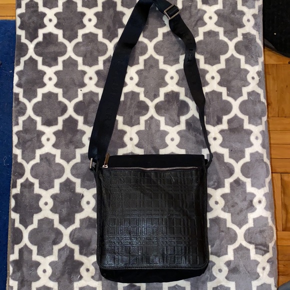 Auth Burberry flight bag made Italy - Picture 5 of 9